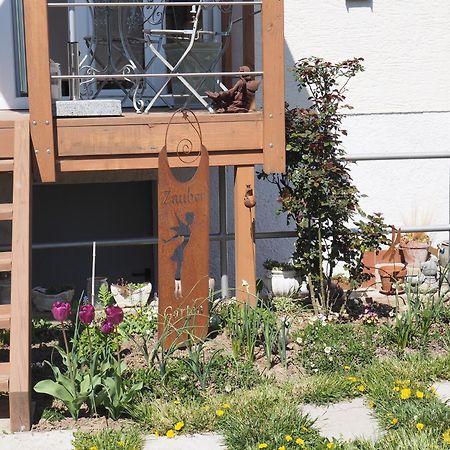 Sleep And Go Bed & Breakfast Mundelsheim Exterior photo