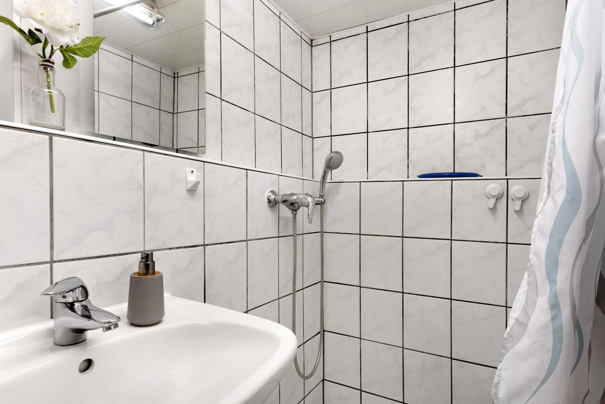Sleep And Go Bed & Breakfast Mundelsheim Exterior photo